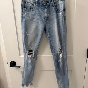 Moussy Howa Light Blue Distressed Ankle Jeans